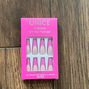 Unice 2minute DIY Pink Rebel Nail Set - 24 Pieces New